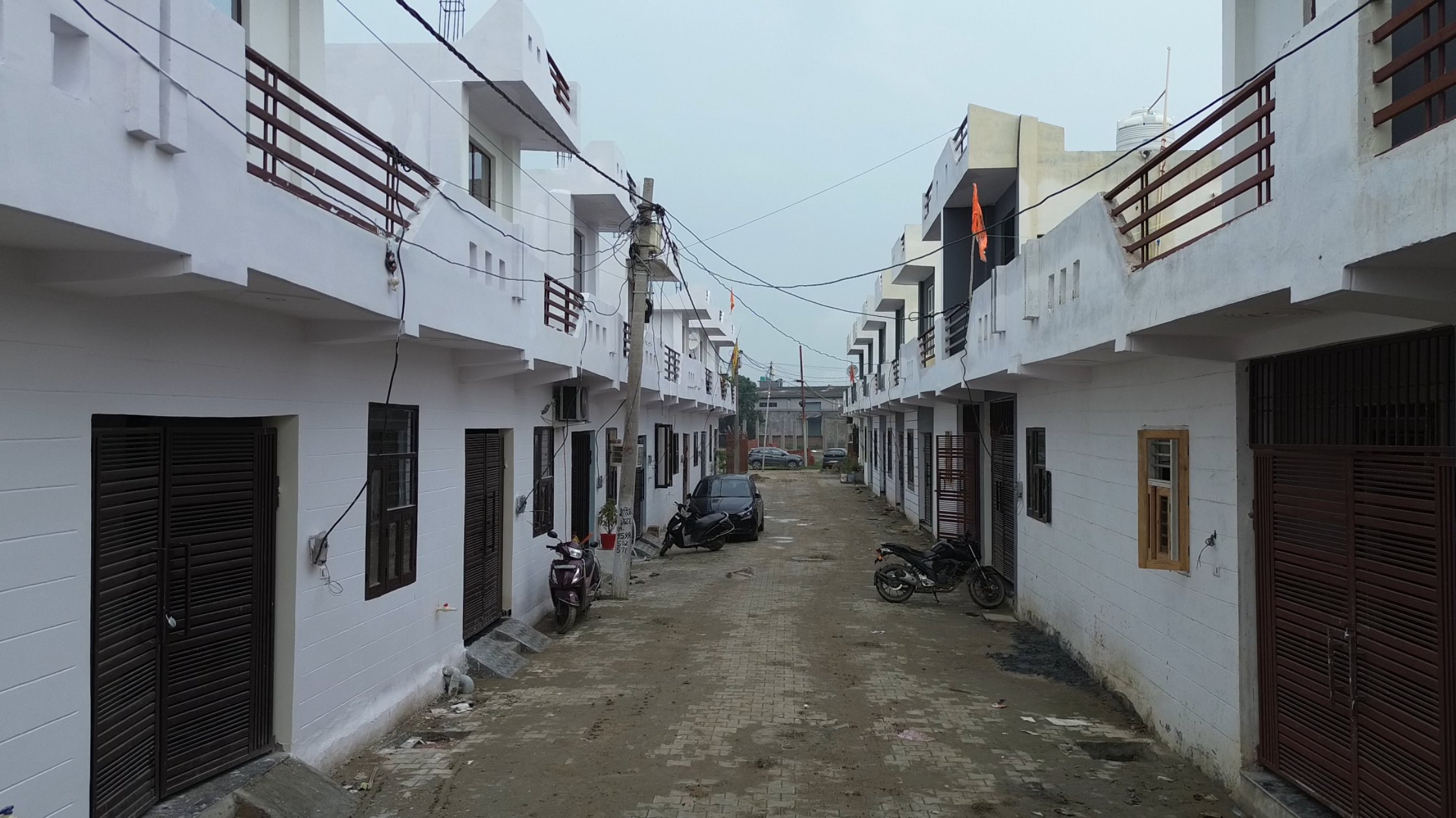 Highway Mansion Villas